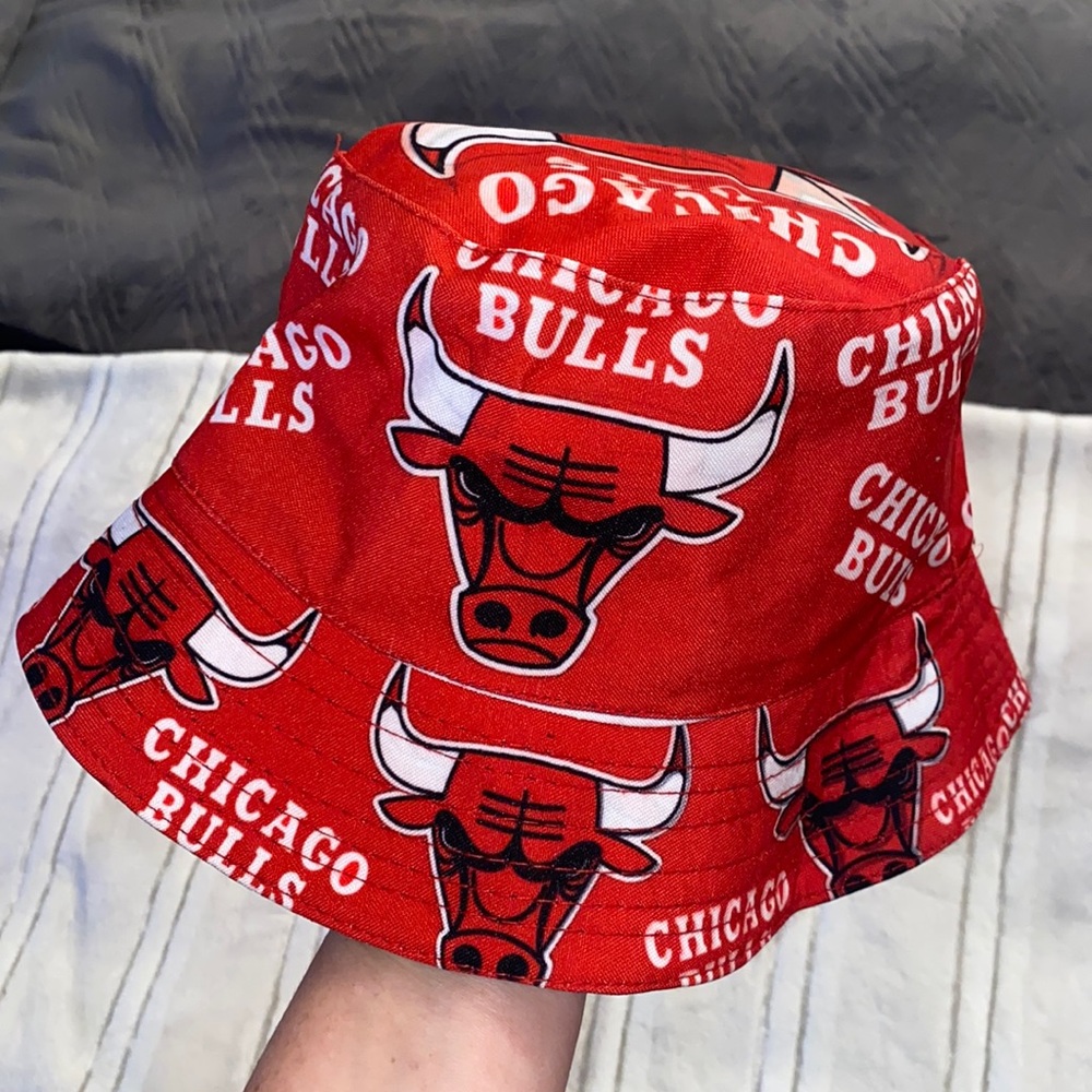 Adult bucket hat